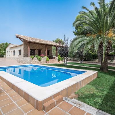 ¿Cuánto cuesta construir una casa de campo? - Habitissimo