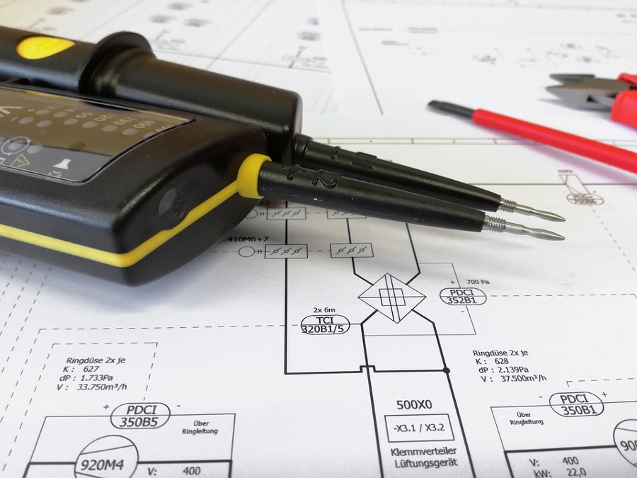 Leer e interpretar planos eléctricos