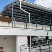 Casino exterior Colegio Amazing Grace
