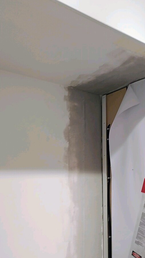 Enyesado de muros , Acabado de pintura profesional y esquinas perfectas.