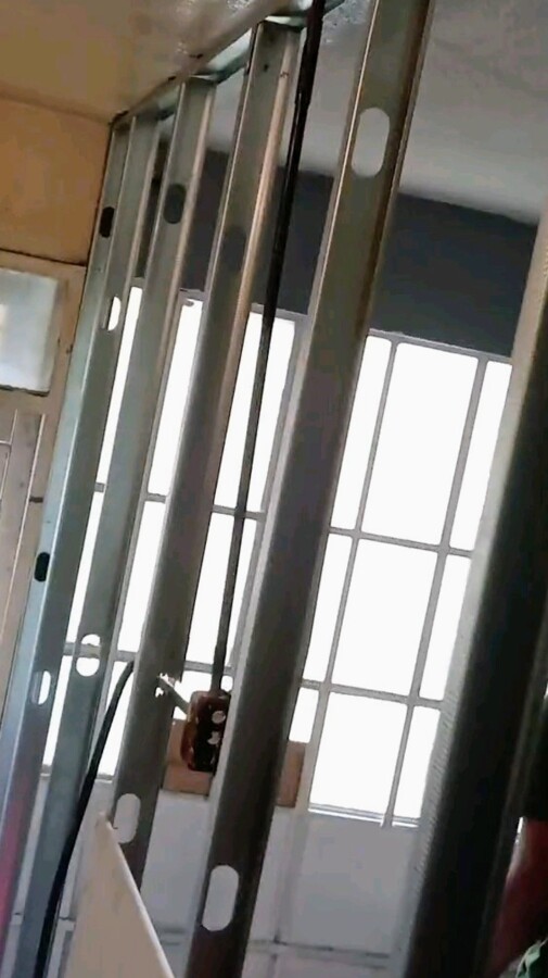 Montaje de tabiquería estructural en Metalcom