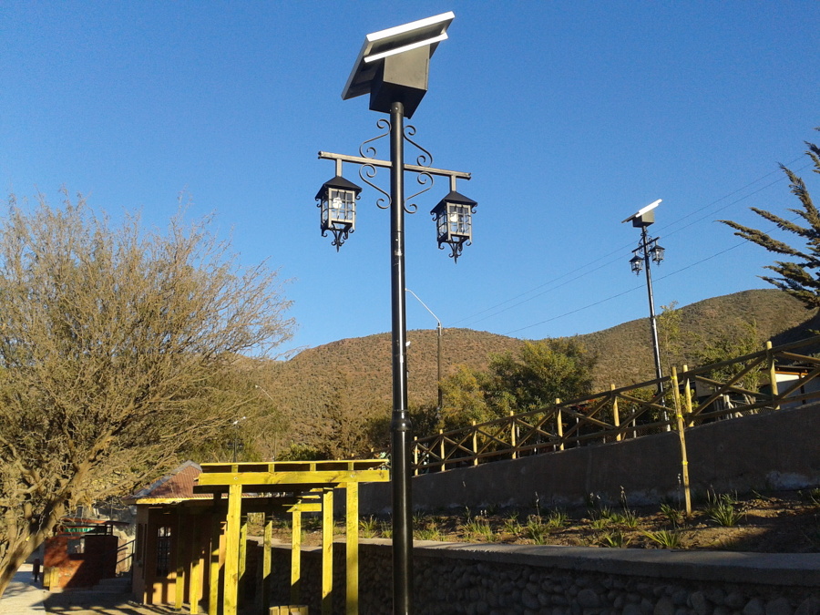 FAROLAS SOLARES FOTOVOLTAICAS
