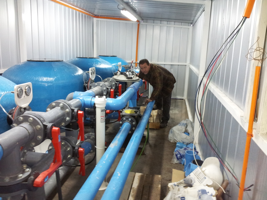 SALA DE MAQUINAS DE LA PISCINA OLÍMPICA DE LA ESCUELA DE SUB OFICIALES DEL EJERCITO DE MAIPÚ