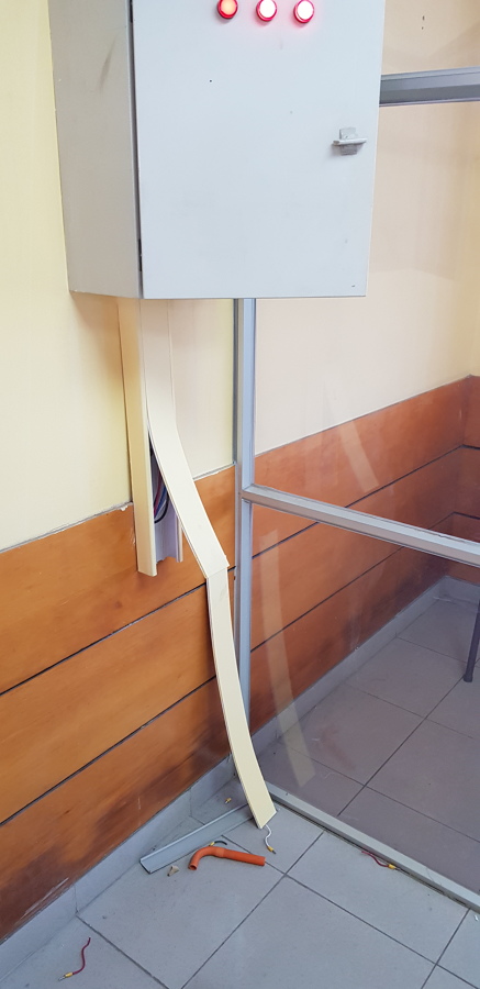 Reparación y sellado de sala de pesaje de colegio