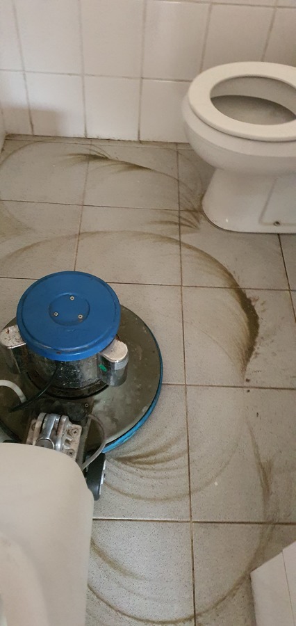 Limpieza de pisos ceramicos