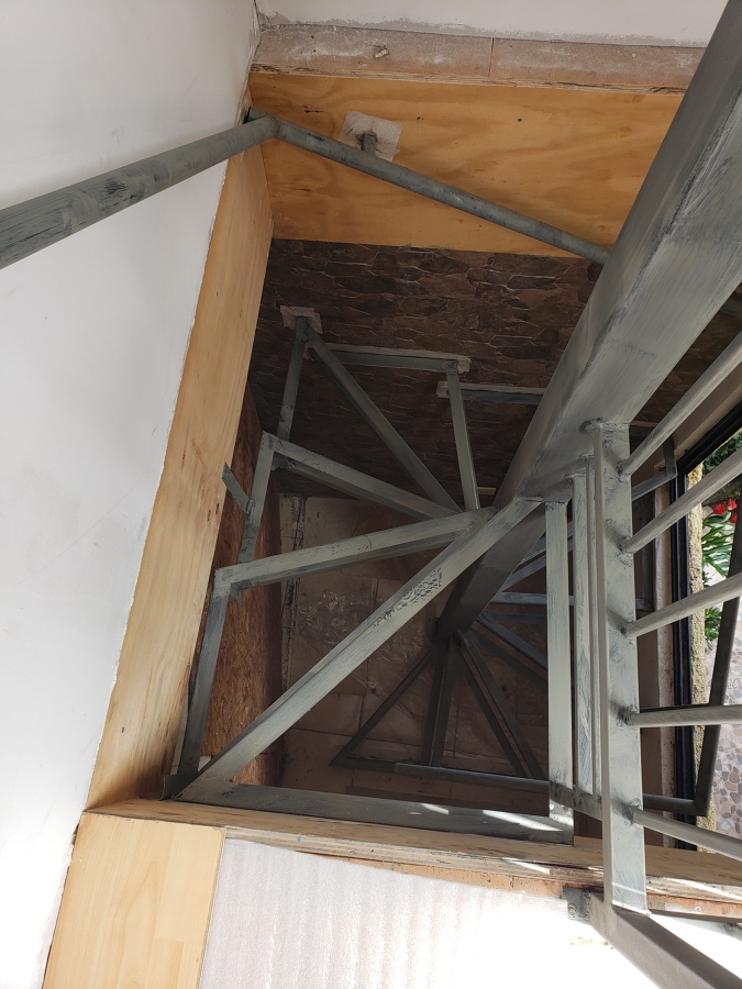 Esqueleto escalera