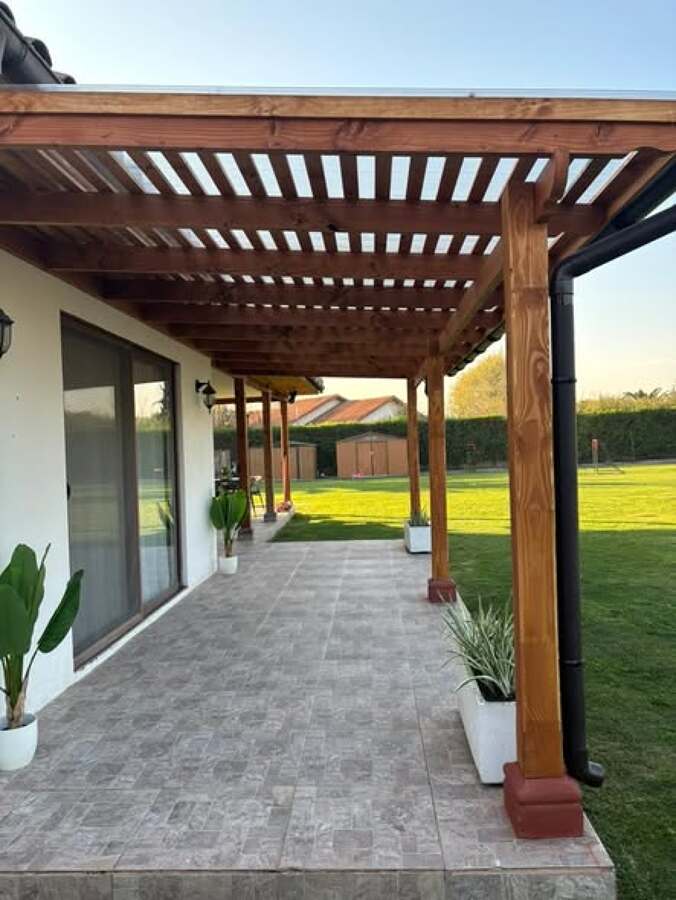PERGOLA