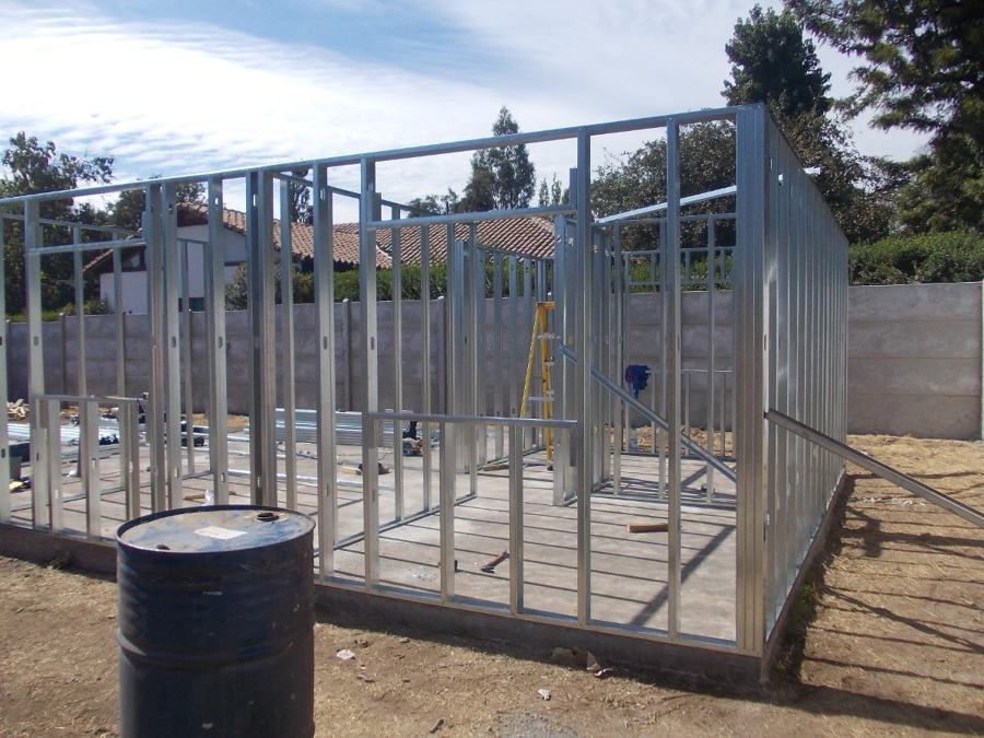 CONSTRUCCION CASA EN COLINA