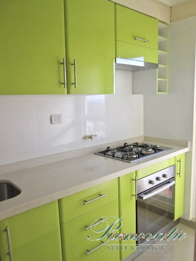 COCINA VERDE PISTACHO/BLANCA