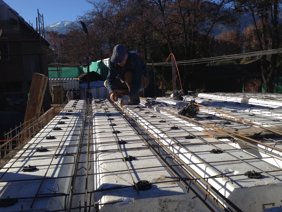 Construcción casas la reina