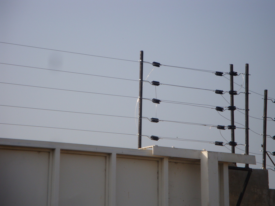 Instalacion de Cerco Electrico 800m lineales