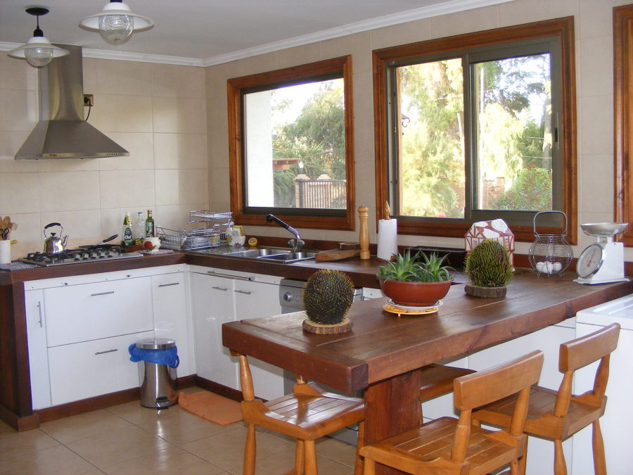 CASA LO CASTRO (Colonial-2009), 250 m2