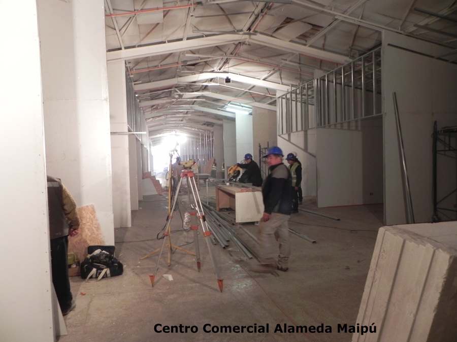Centro Comercial Alameda Maipú ex Ripley