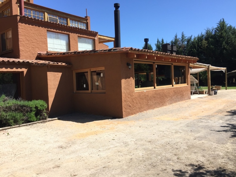 Quincho adosado a casa