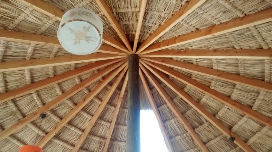 Techumbre fibra natural totora 