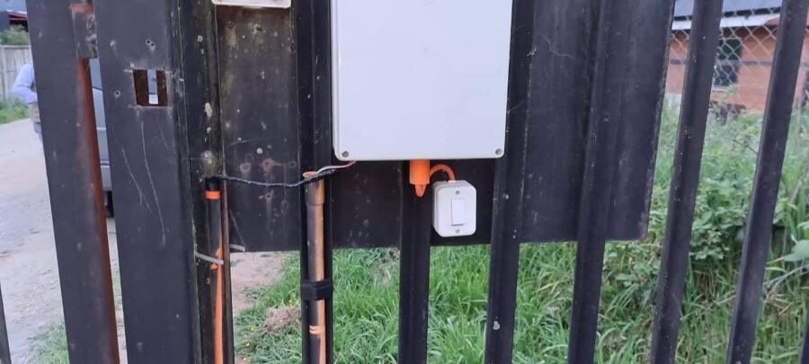 Reparacion de sistema de accionamiento de porton automatico