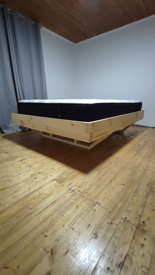 cama estilo flotante