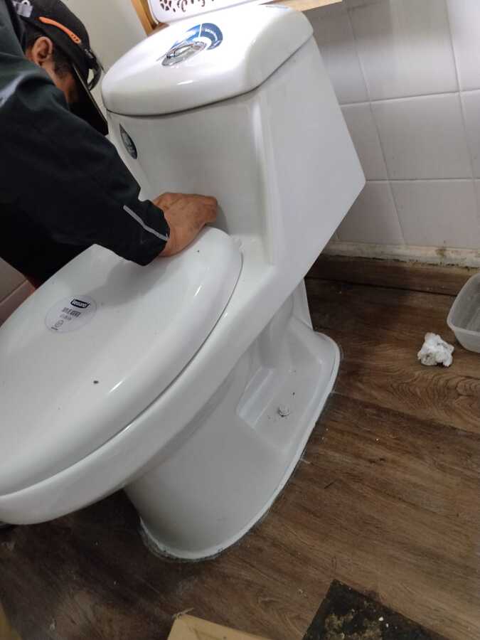 Instalación wc casa