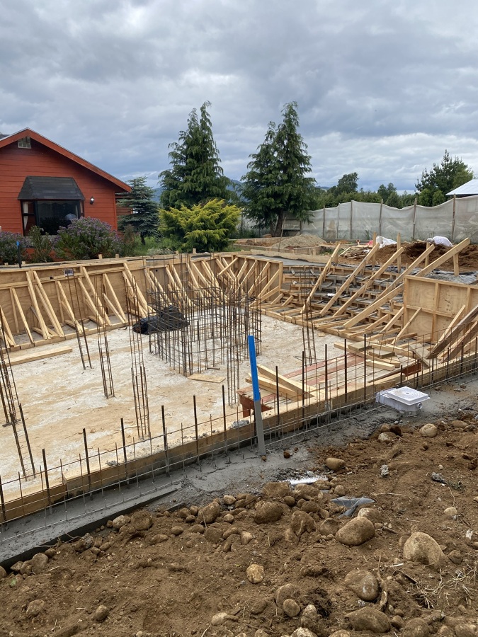 Construccion Piscina Hotel Family Suites