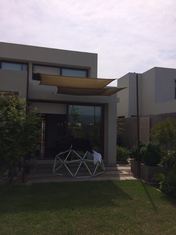 PROYECTO LOS TRAPENSES "Remodelación de fachada, Patio Piscina y Instalación de Toldos" 