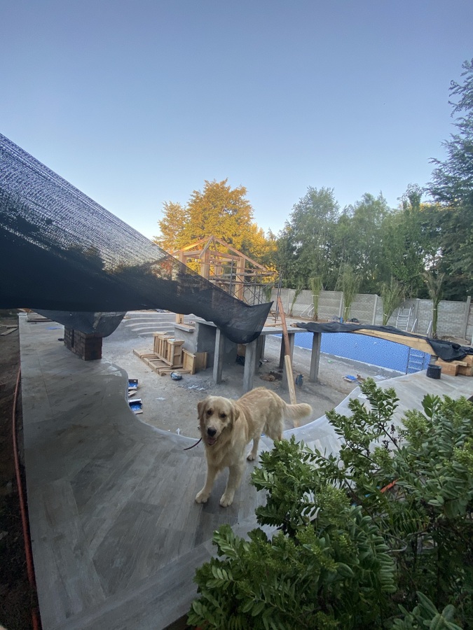 Construccion Piscina Hotel Family Suites