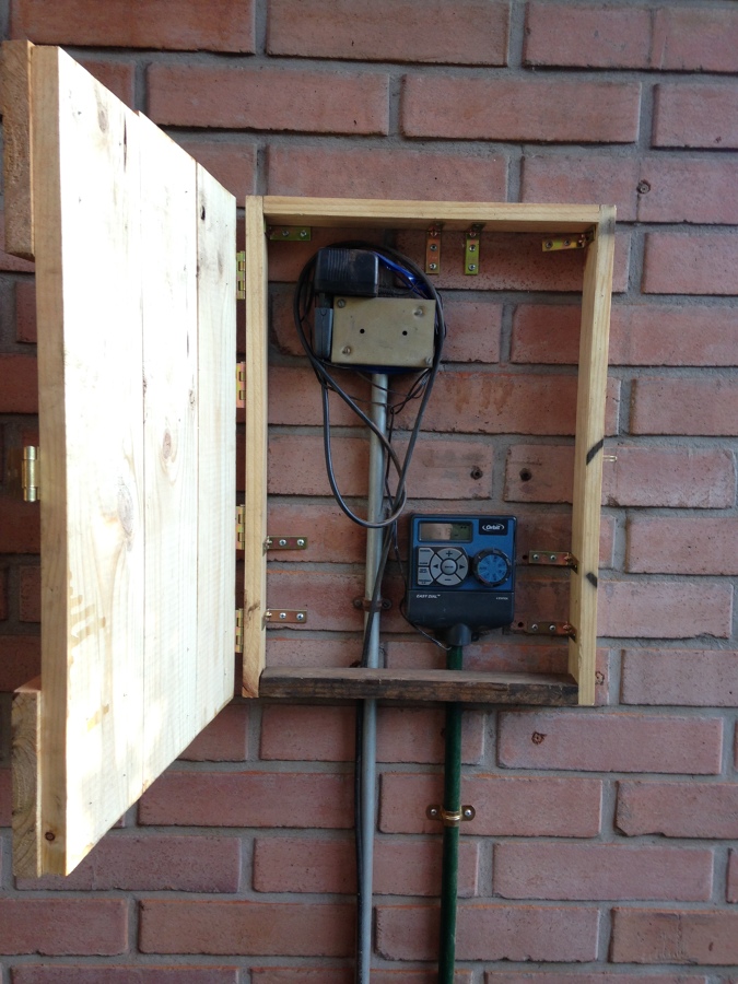 Caja protectora programador de riego