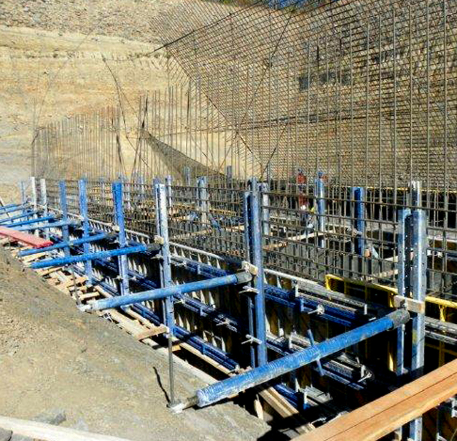 Instalacion de Moldaje para muros