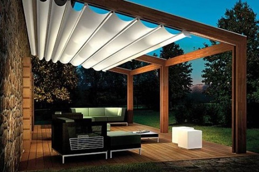 Pergola con toldo plegable