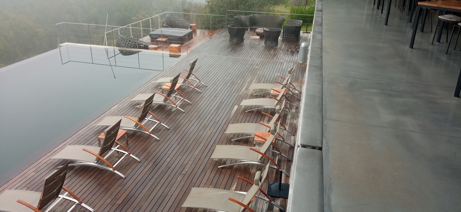 Deck y terraza.
