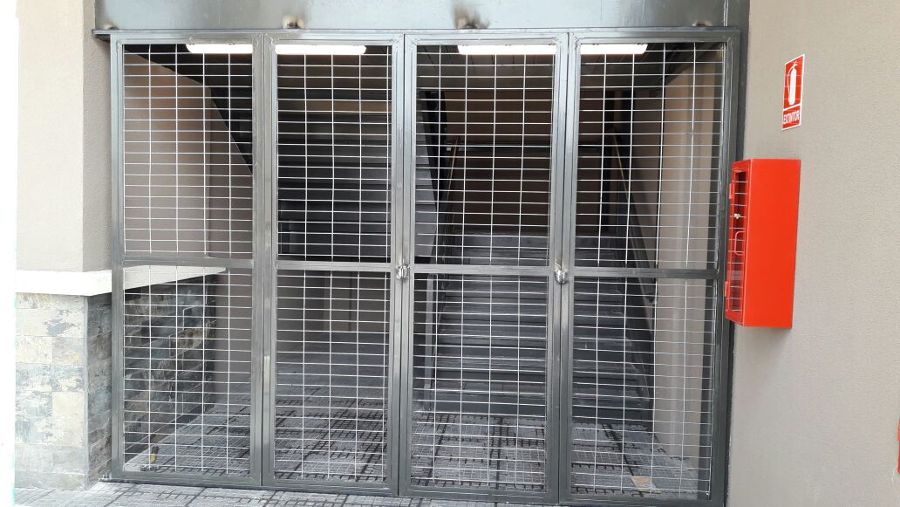 TRABAJOS  VARIOS MALL PASEO BALMACEDA