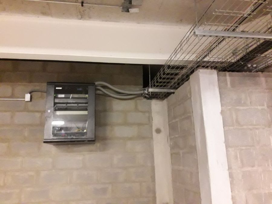 TRABAJOS  VARIOS MALL PASEO BALMACEDA