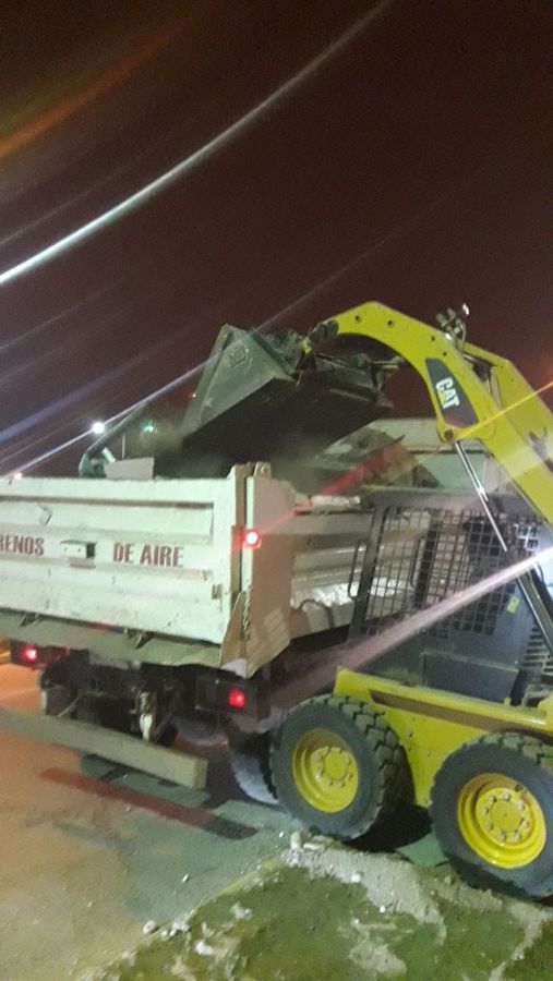 RETIRO ESCOMBRO  MALL PASEO BALMACEDA