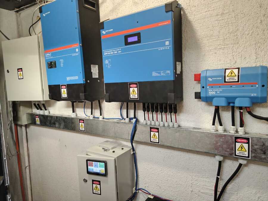 Proyecto 10kw hibrido 20kw baterías La Gonzalina Rancagua