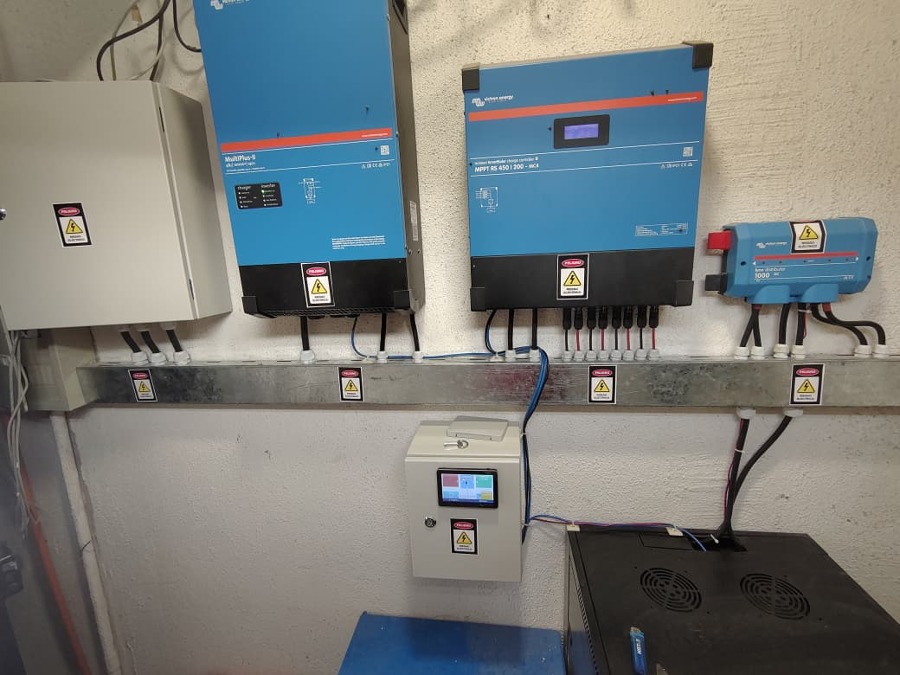 Proyecto 10kw hibrido 20kw baterías La Gonzalina Rancagua