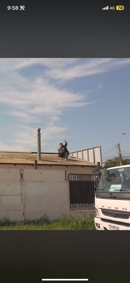 Trabajando en techumbre