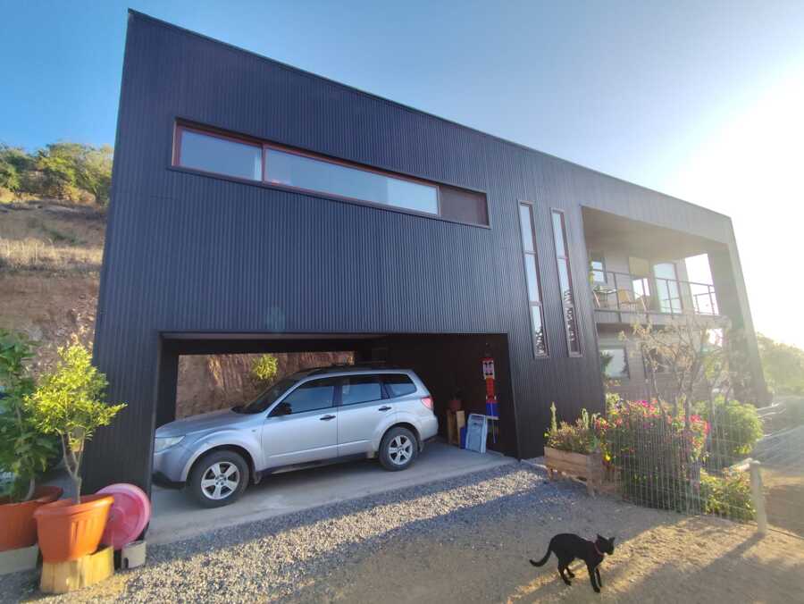 Vivienda camino la cumbre