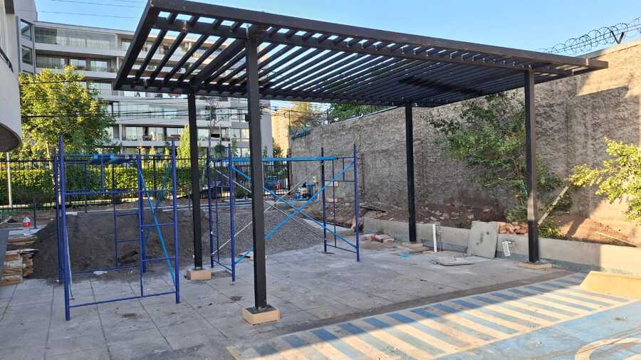 COBERTIZO METALICO PARA QUINCHO EDIFICIO