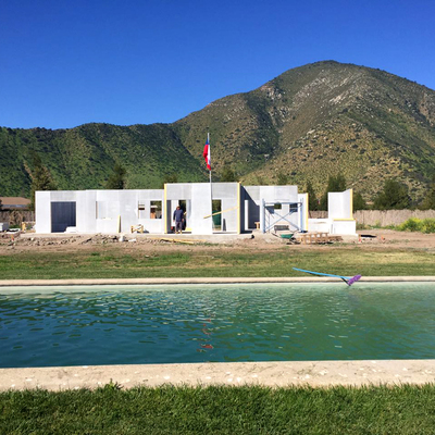 Fachada casa Isla de Maipo