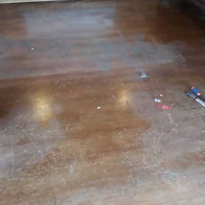 Descapado de ceras acrílicas