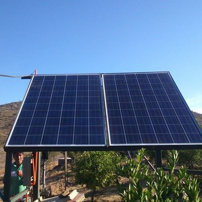 2 paneles de 250W cada uno