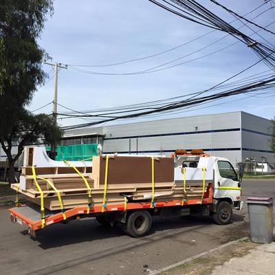 Traslado muebles para stand