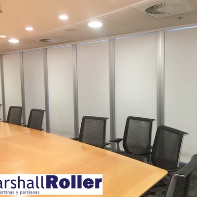 Instalación de cortinas roller motorizadas y mantencion a existentes.