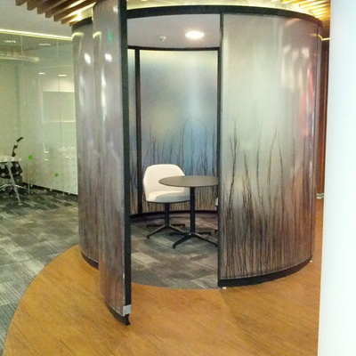 Phoneboot oficinas Pfizer Chile