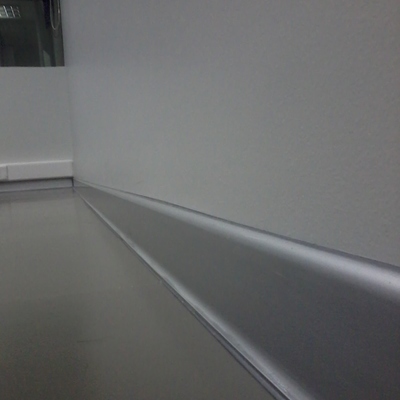 Remodelacion oficina edificio Noruega, Las condes.