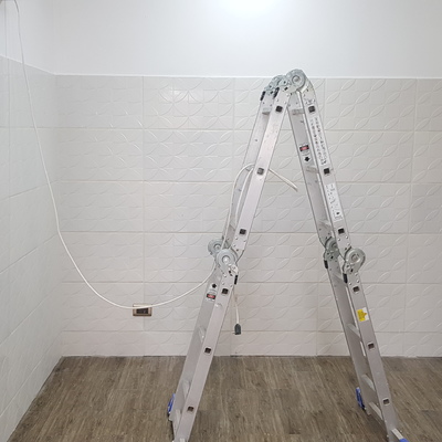 Ceramica de muro y arreglo de pared superior