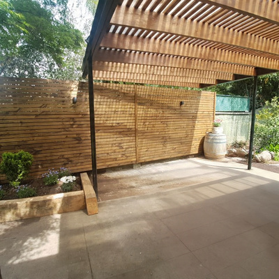 pergola metal madera