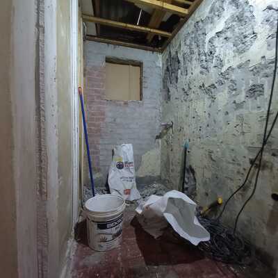 Remodelación Integral de Baño - Fase de Obra Gruesa y Desmantelamiento