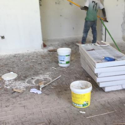 Salón de clase remodelando