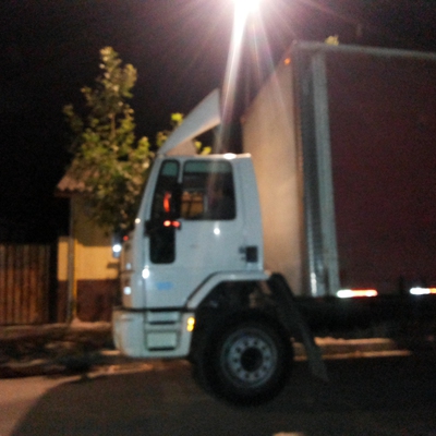 camion ford con acoplado cortinas