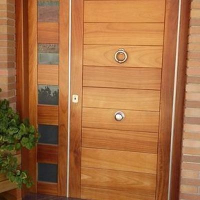 perta de entrada principal